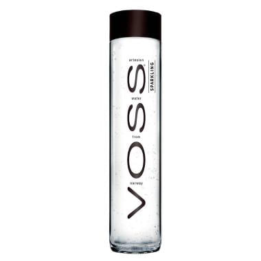 agua-mineral-voss-com-gas-garrafa-de-vidro-375ml